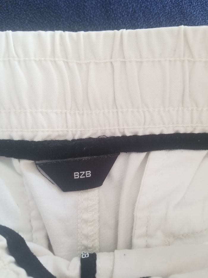 Pantalon cargo blanc - photo numéro 5
