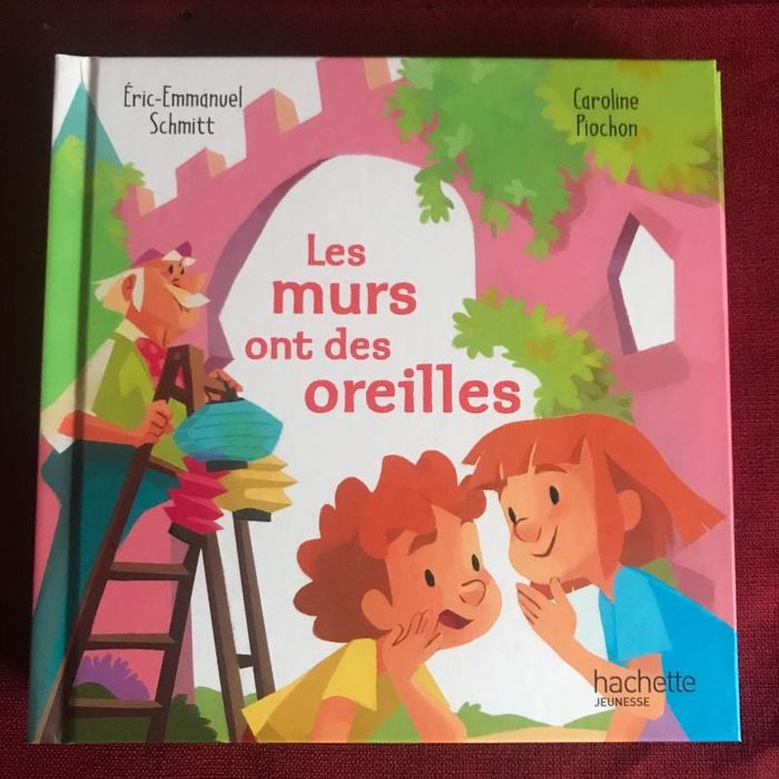 les murs ont des oreilles * prix 1e * kiki60230
