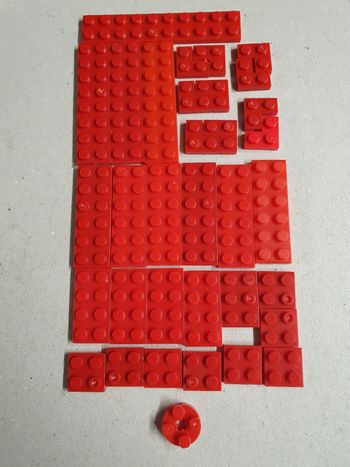 Lot de 34 Plaquettes rouges