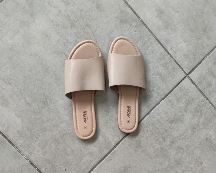 Sandales femme Ardene taille 38 beige - Bon état - photo numéro 2