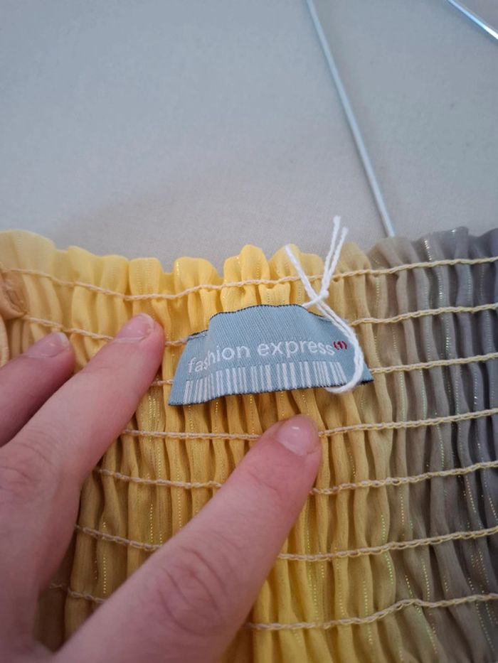 Robe colorée pailletée asymétrique Fashion Express taille XS/S 34/36 - photo numéro 12