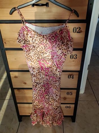 Robe d'été taille 36 très bon état