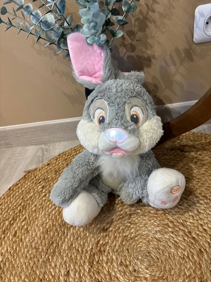 Peluche Pan Pan Disney avec son nez qui s’allume - photo numéro 2