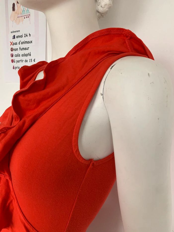 Superbe bodie rouge - photo numéro 5
