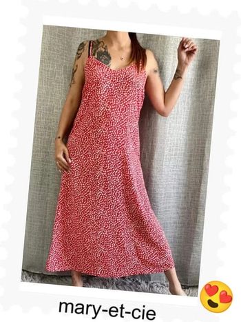SOLDÉ - Robe longue à fines bretelles taille S - By one