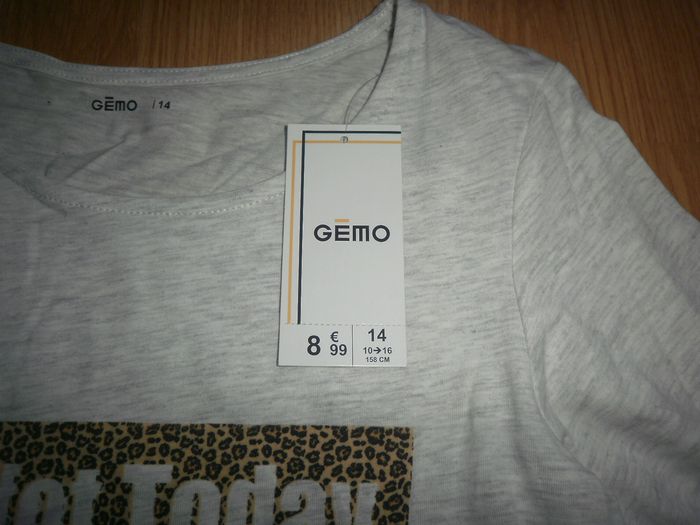 T-shirt à ML Fille 14 ans NEUF - photo numéro 2