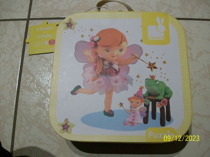 valise de puzzles - photo numéro 2