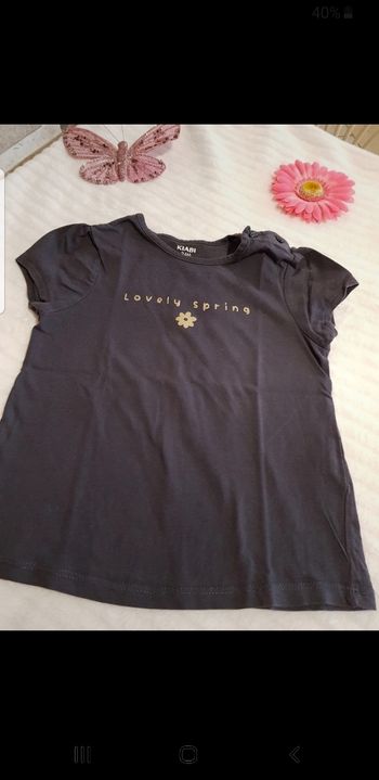 T.shirt fille taille 24 mois
