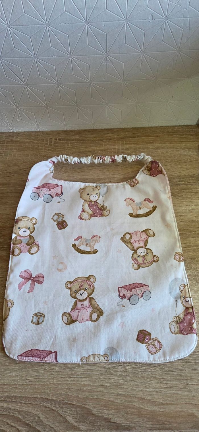 Serviette élastique