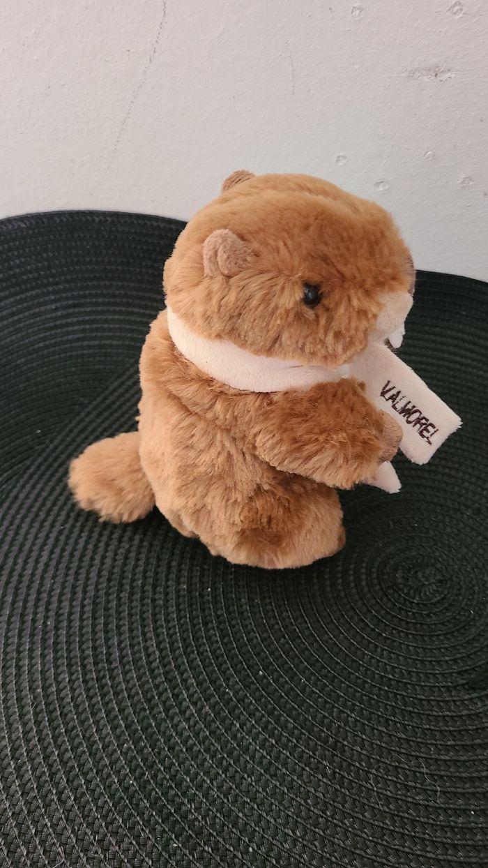 Peluche marmotte CREATIONS DANI Castor écharpe - photo numéro 3