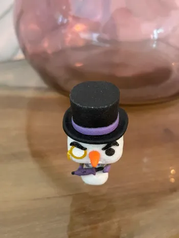 Figurine mini funko pop DC Comics Le pingouin pailleté