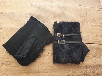 Mitaines peluches neuves