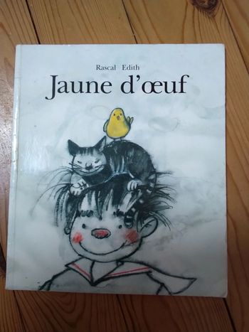 Livre Jaune d'oeuf de Rascal Edith