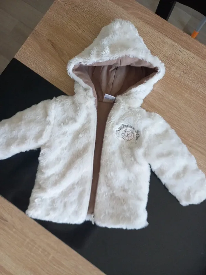 Veste / blouson bébé blanc, doux, 6 mois - photo numéro 6