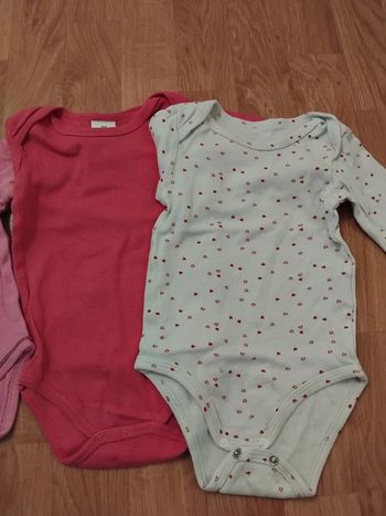 Lot bodies manches longues fille 6mois