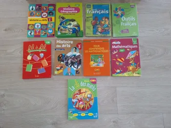 Lot de 9 manuels CM1