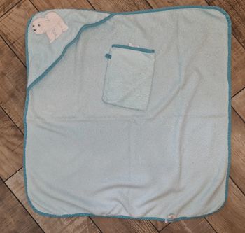 Serviette de bain bébé + gant