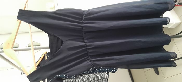 Robe bleu foncée Naf Naf - photo numéro 2