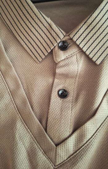 Polo homme beige.neuf. TS