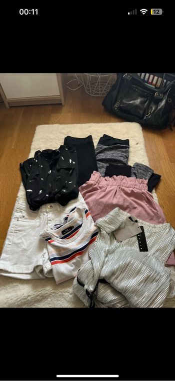 Lot de vêtement 12 ans -6 pièces