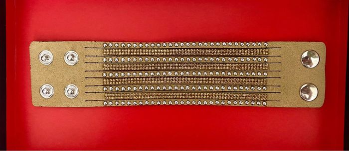 Bracelet manchette strass NEUF - photo numéro 4