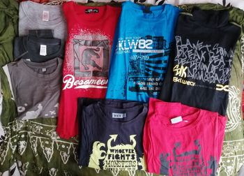 Lot 19 vêtements garçon taille 10 ans