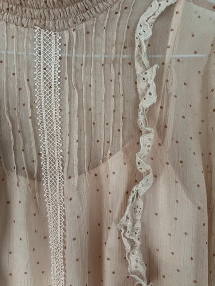 Chemise transparente avec débardeur - photo numéro 3
