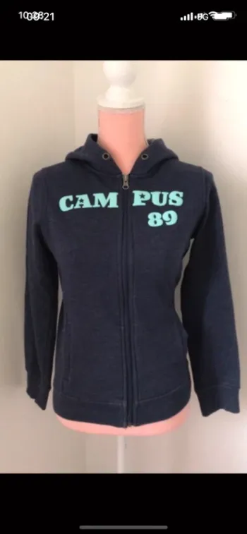 Gilet à capuche