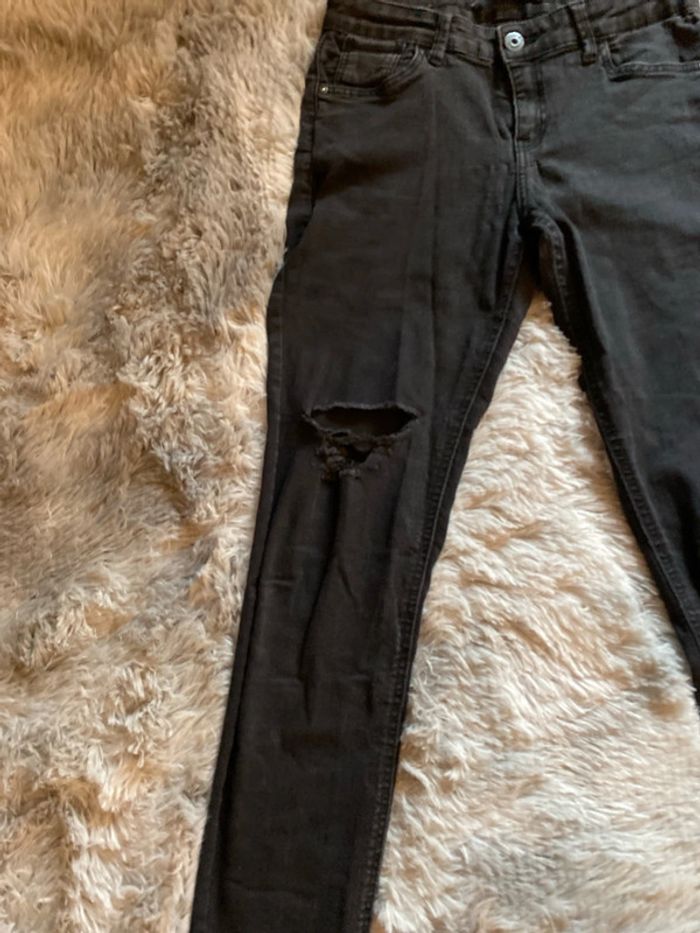 Jean noir - photo numéro 4