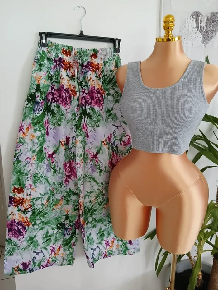 Magnifique Pantalon Overside à motifs Bas Large Neuf🌿💝 - photo numéro 10