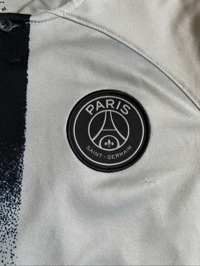 Maillot Messi PSG - photo numéro 6