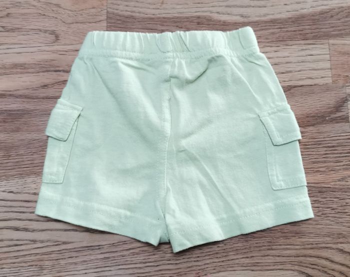 Short vert pomme Petit Kimbaloo 3 mois - photo numéro 3