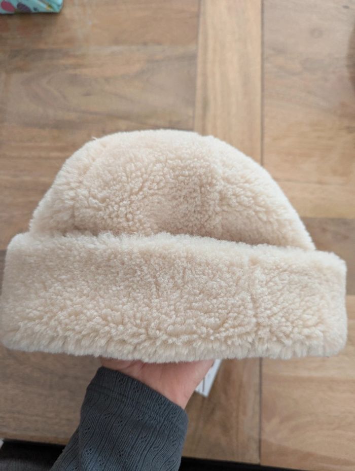 Chapeau en bouclette Zara