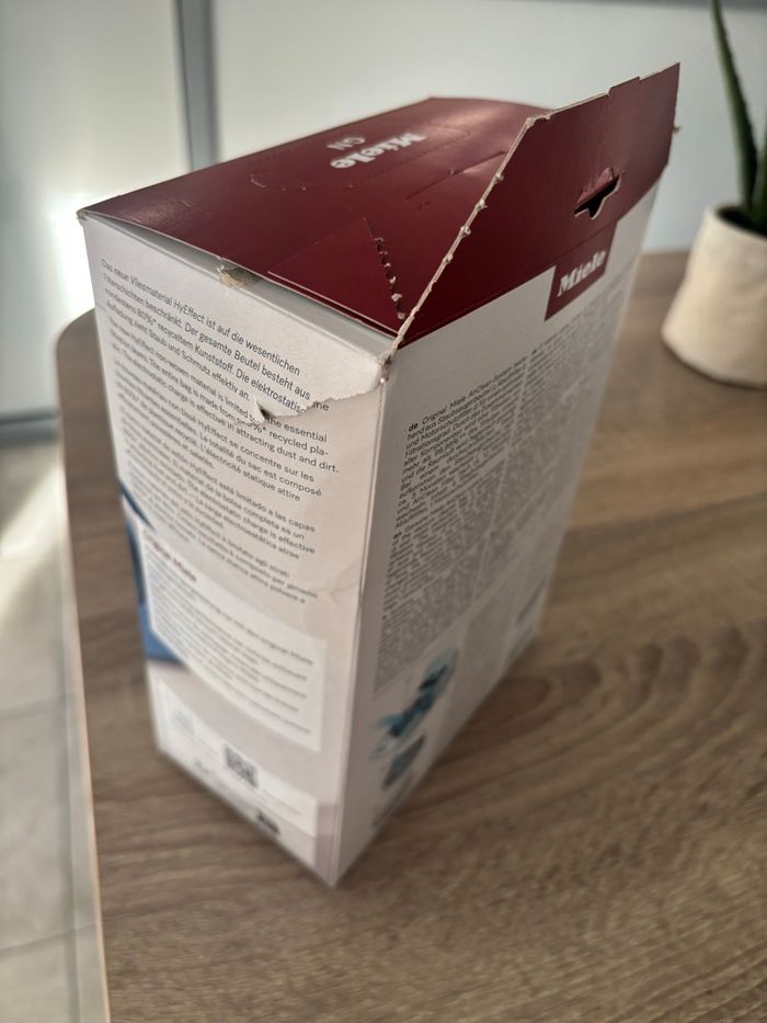 Lot de 2 boites de sacs aspirateur MIELE HyClean Pure GN 80% matieres recyclees X8 Sacs + 4 filtres - photo numéro 6