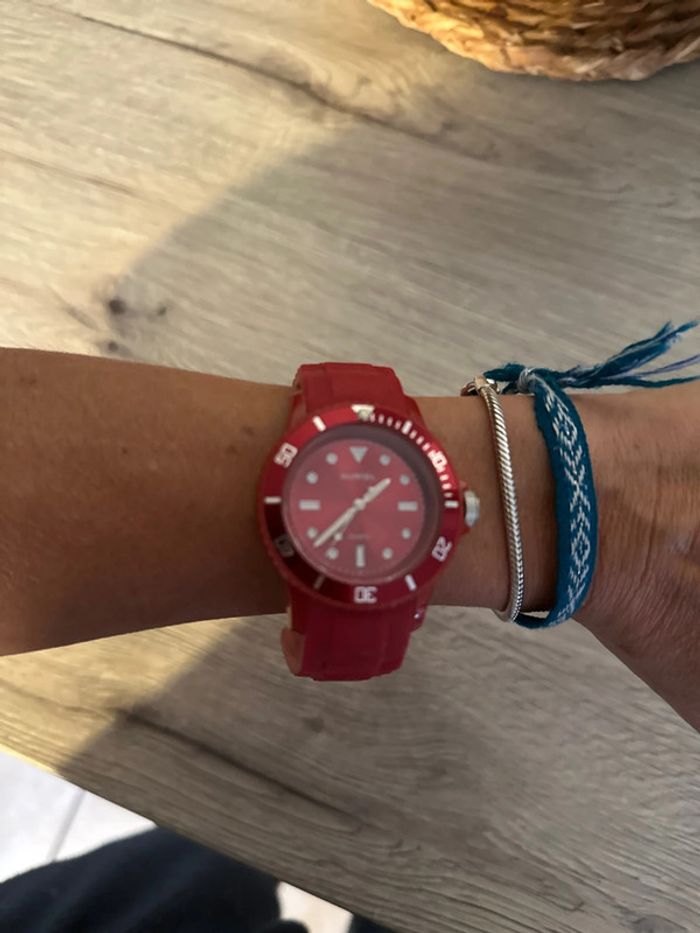 Montre blanche - photo numéro 6