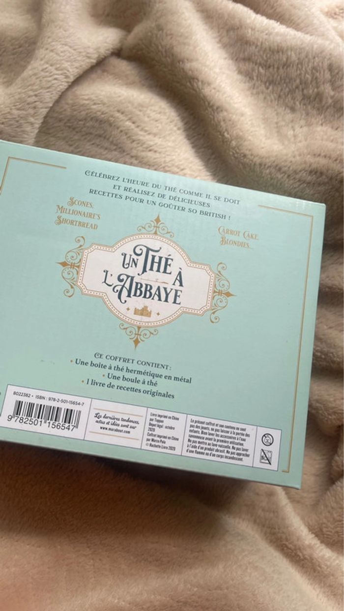 Coffret cadeaux thé et livre neuf - photo numéro 2