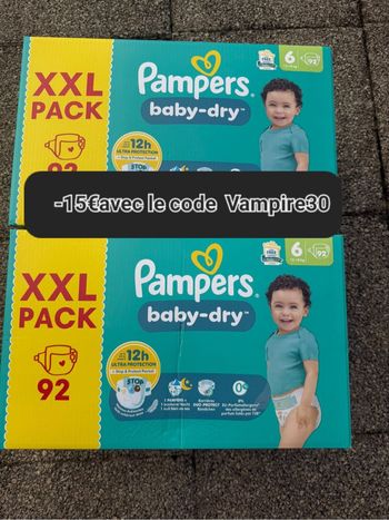 2 cartons de couches Pampers taille 6