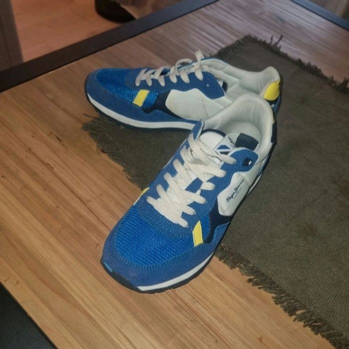 Basket comme neuve - photo numéro 3