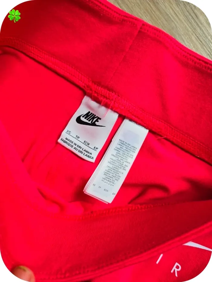 Legging Nike taille XS - photo numéro 4