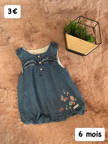 Robe 🌺 6 mois 🌺 Sans marque