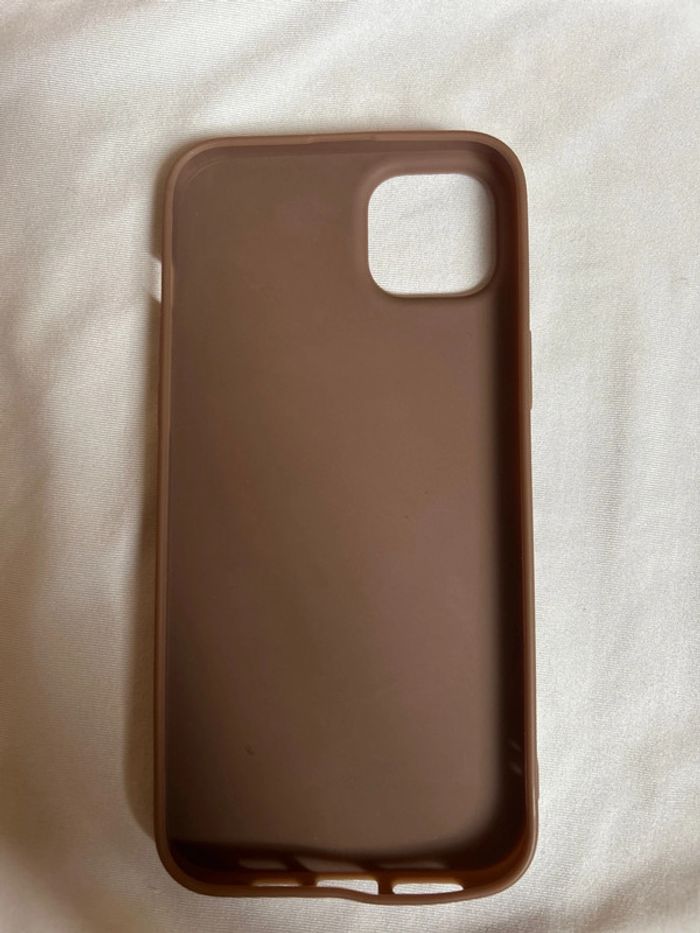 Coque iphone 14+ - photo numéro 2