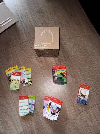 Yoto box + lot cartes au choix NEUF