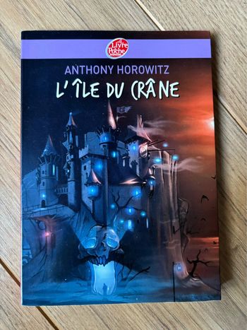 Livre l’île du crâne