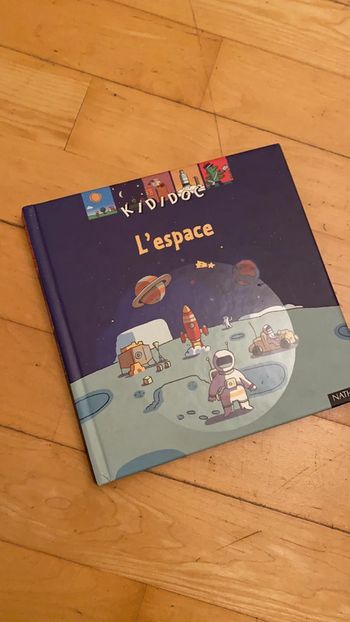 Livre kididoc l espace