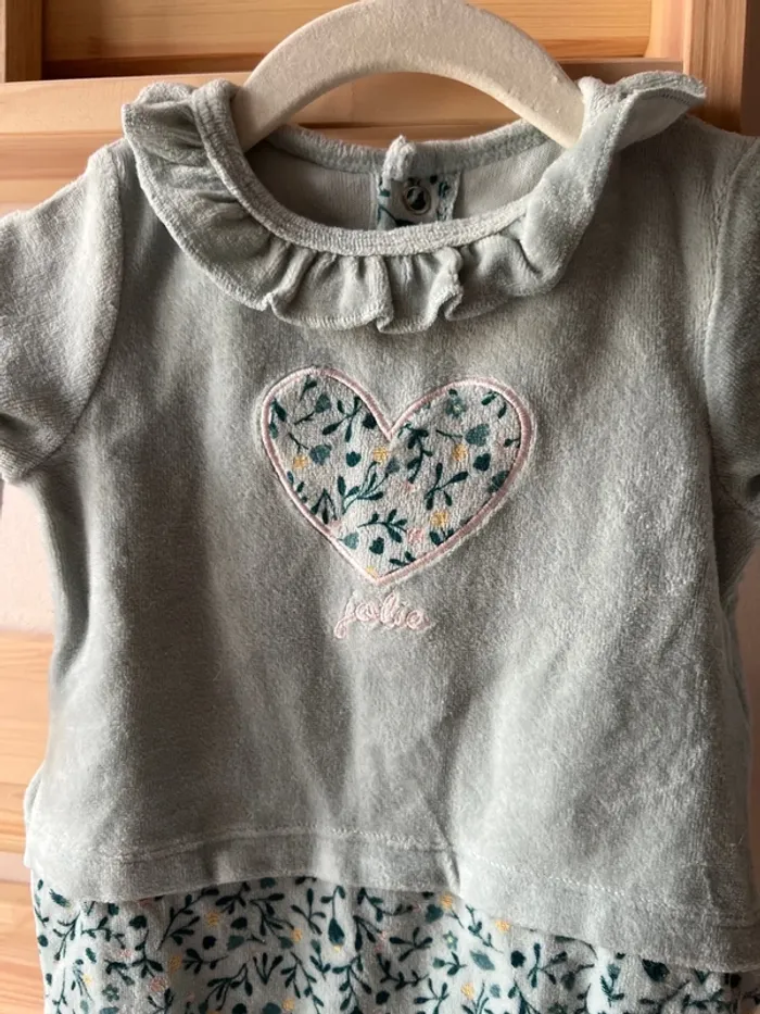 Pyjama Gemo 3 mois jamais porté - photo numéro 2