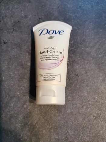 Crème anti âge, dove