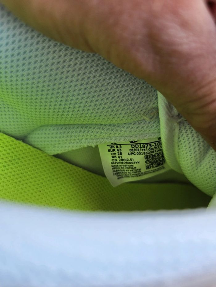 Nike dunk low Taille 43 neuves blanc corail - photo numéro 7