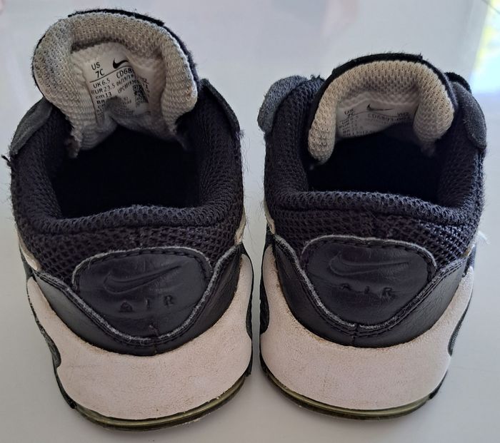 Baskets Nike Air Max p.23,5 BE - photo numéro 5