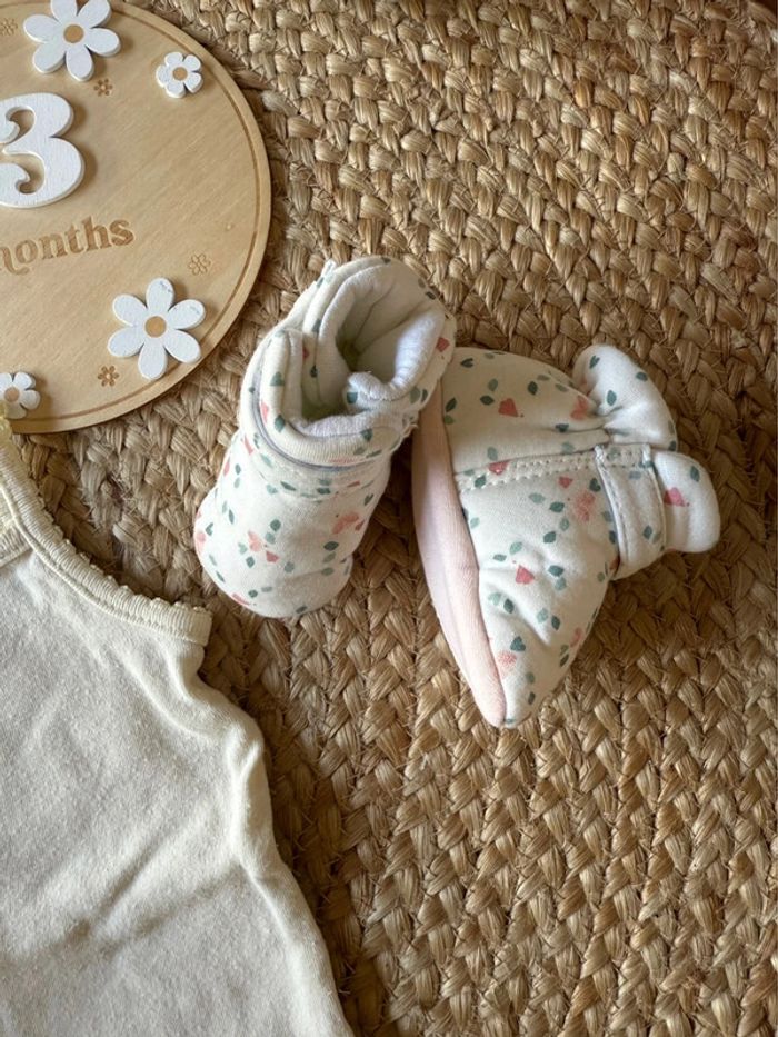 Lot 3 mois fille - pyjashort/body/chausson - photo numéro 3