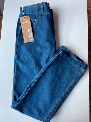Jean bleu neuf taille 40 / M Manufactory